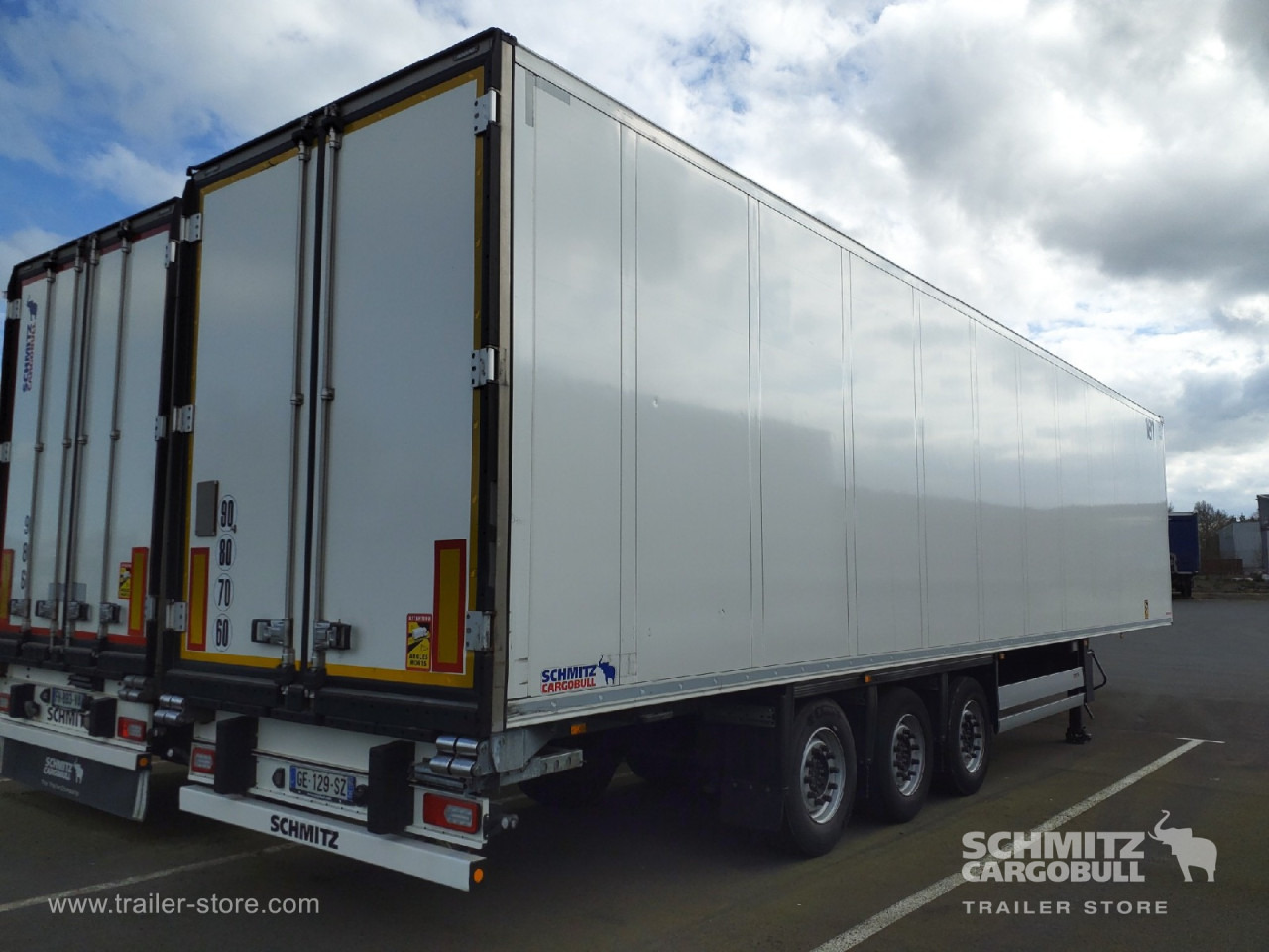 SCHMITZ Reefer Standard Double deck - Semi-reboque isotérmico: foto 4 SCHMITZ Reefer Standard Double deck - Semi-reboque isotérmico: foto 4