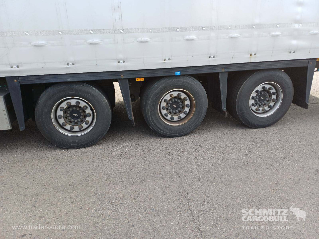 SCHMITZ Auflieger Curtainsider Mega - Semi-reboque de lona: foto 3 SCHMITZ Auflieger Curtainsider Mega - Semi-reboque de lona: foto 3