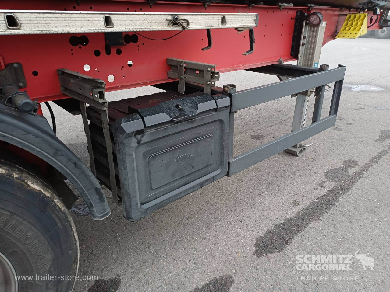 SCHMITZ Auflieger Kipper Stahlrundmulde 51m³ - Semi-reboque basculante: foto 4 SCHMITZ Auflieger Kipper Stahlrundmulde 51m³ - Semi-reboque basculante: foto 4