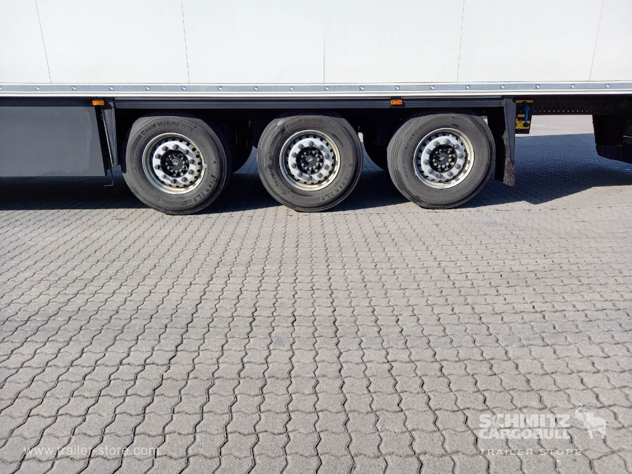 SCHMITZ Auflieger Tiefkühler Standard Double deck - Semi-reboque isotérmico: foto 2 SCHMITZ Auflieger Tiefkühler Standard Double deck - Semi-reboque isotérmico: foto 2