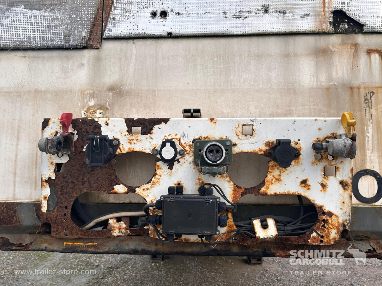 KRONE Reefer Standard - Semi-reboque isotérmico: foto 5 KRONE Reefer Standard - Semi-reboque isotérmico: foto 5