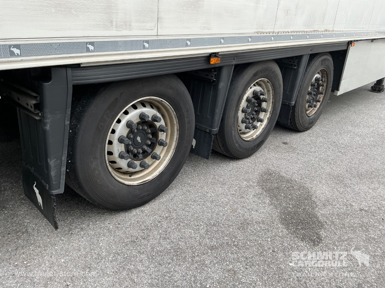 SCHMITZ Reefer Meat hanging system - Semi-reboque isotérmico: foto 3 SCHMITZ Reefer Meat hanging system - Semi-reboque isotérmico: foto 3