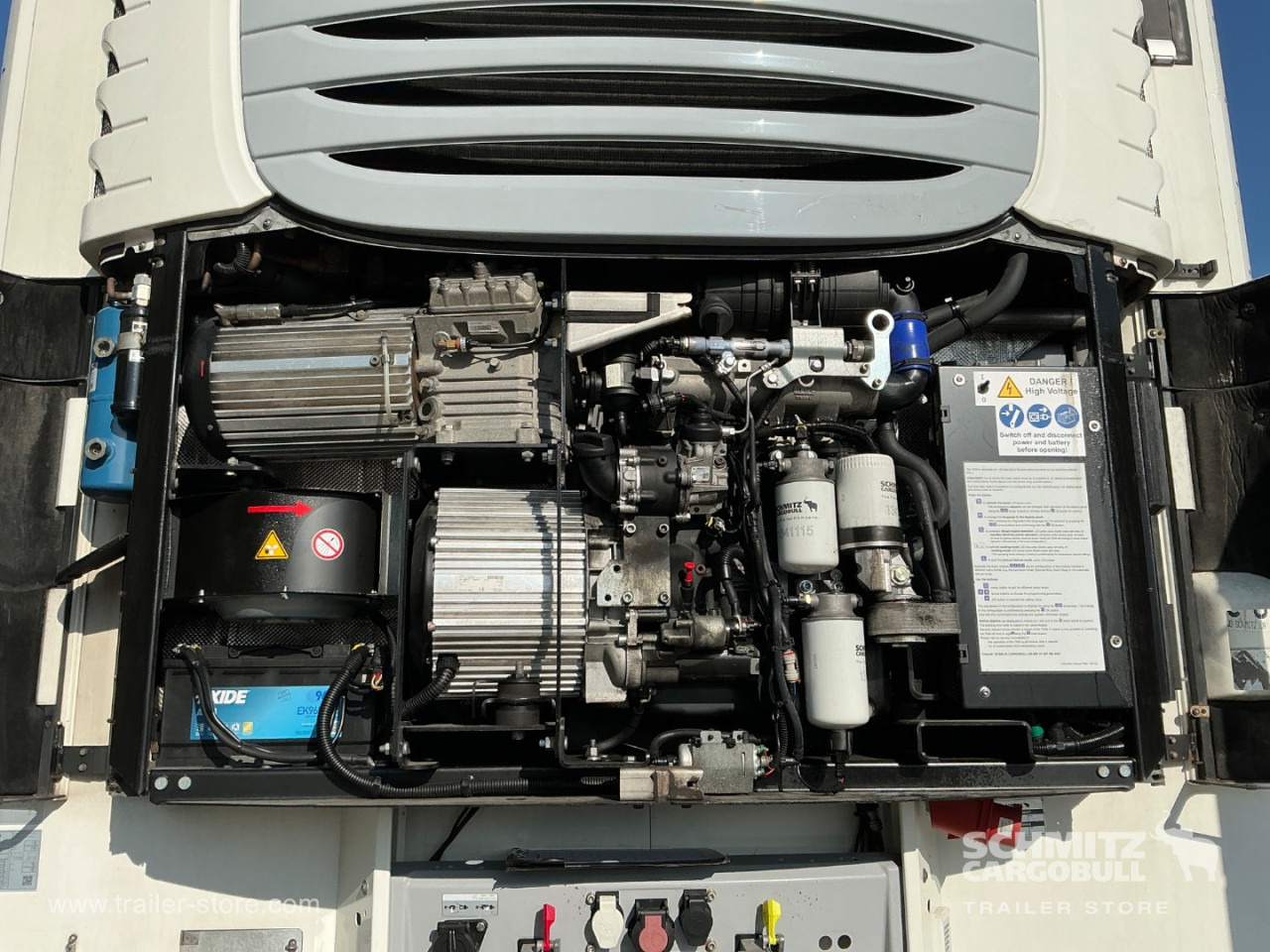 SCHMITZ Reefer Meat hanging system - Semi-reboque isotérmico: foto 2 SCHMITZ Reefer Meat hanging system - Semi-reboque isotérmico: foto 2