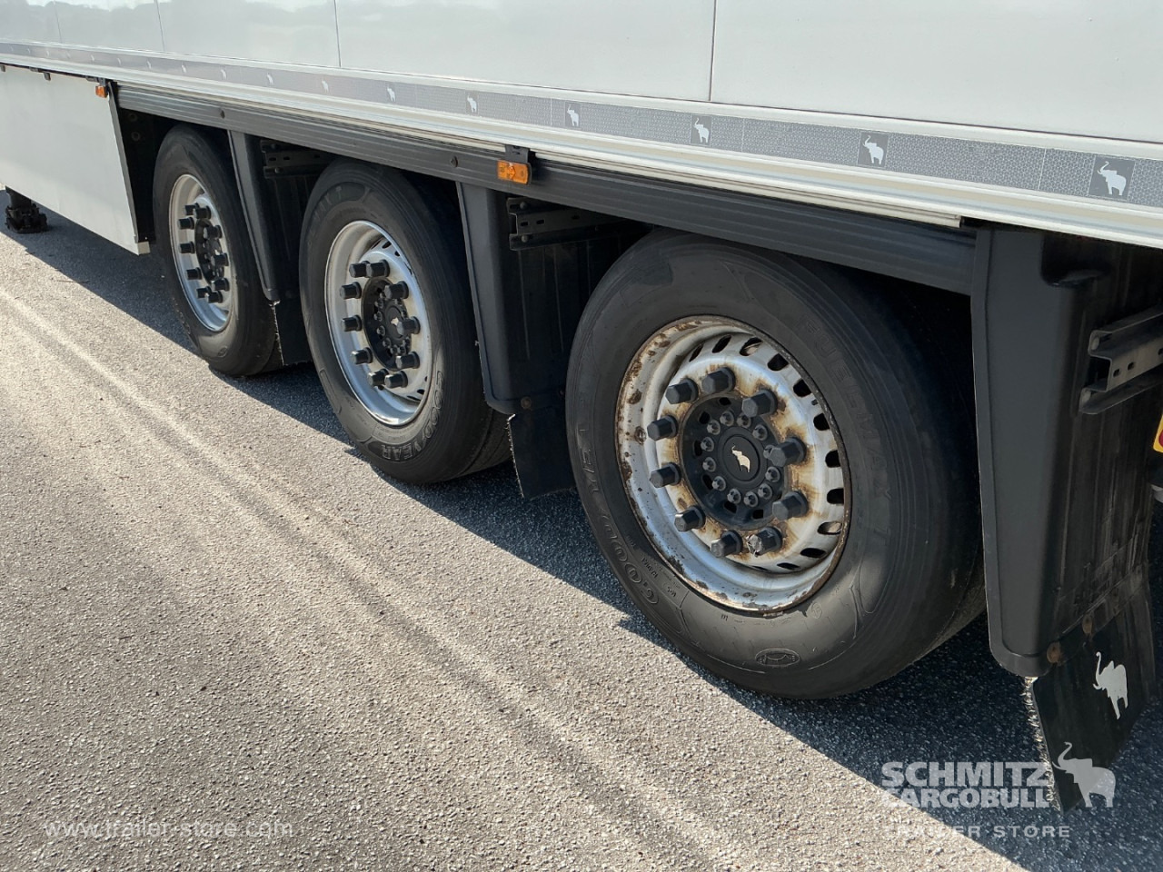 SCHMITZ Reefer Multitemp Double deck - Semi-reboque isotérmico: foto 5 SCHMITZ Reefer Multitemp Double deck - Semi-reboque isotérmico: foto 5