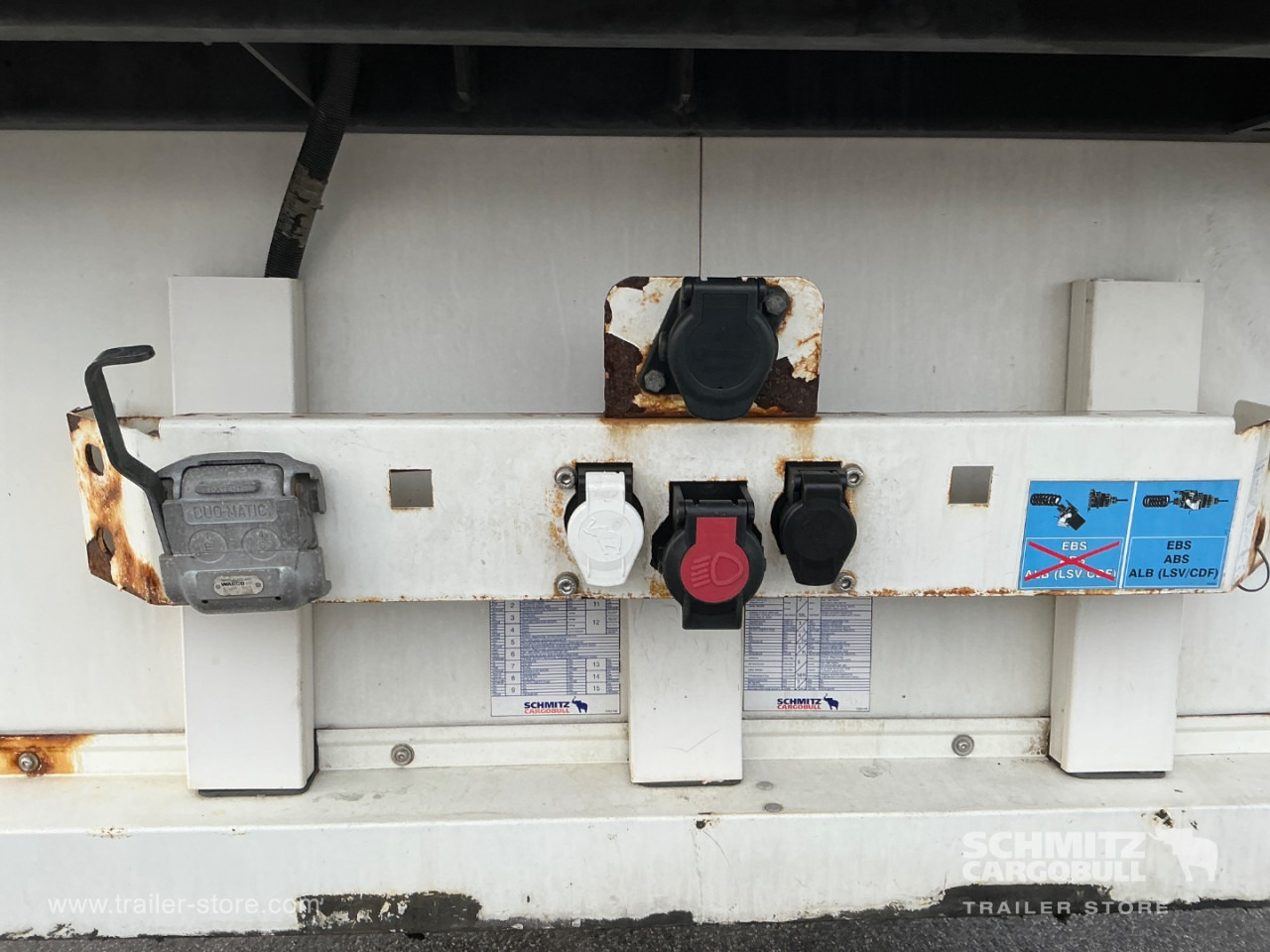 SCHMITZ Reefer Multitemp Double deck - Semi-reboque isotérmico: foto 4 SCHMITZ Reefer Multitemp Double deck - Semi-reboque isotérmico: foto 4