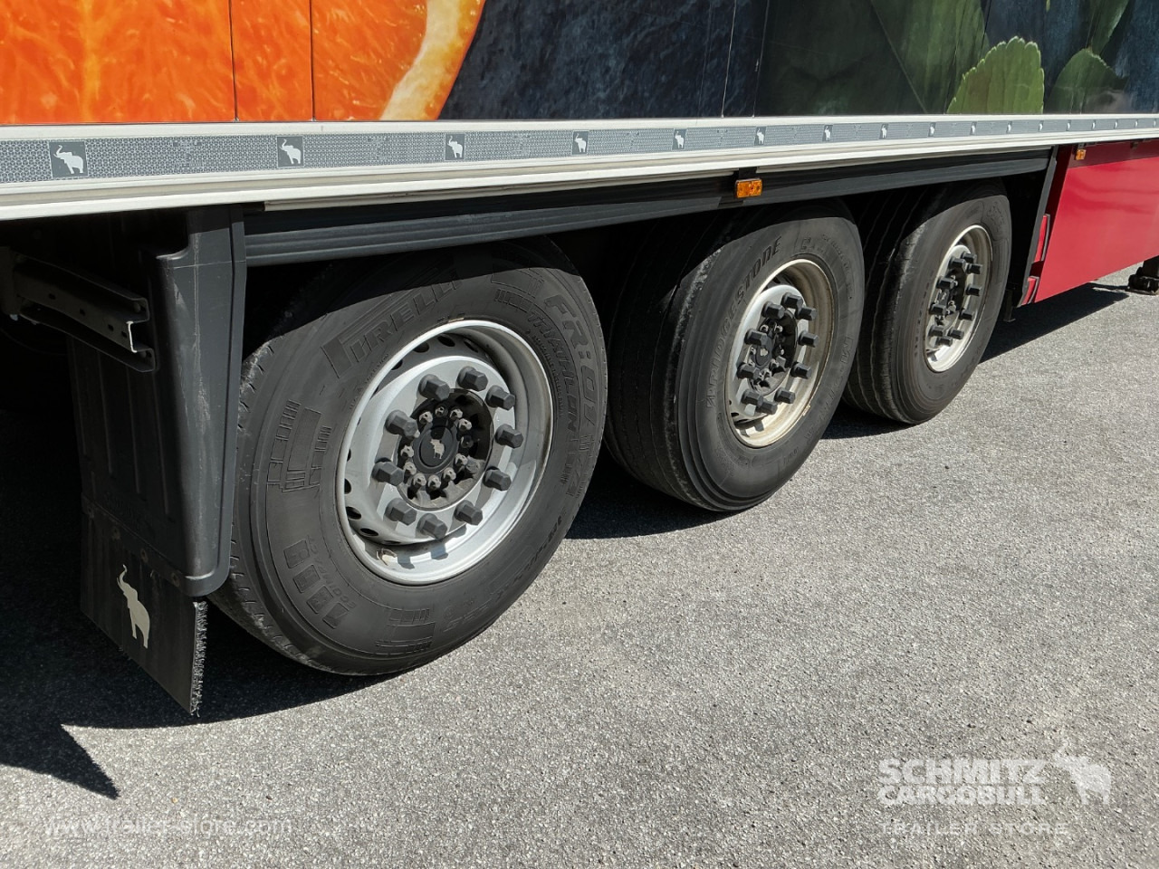 SCHMITZ Reefer Standard Double deck - Semi-reboque isotérmico: foto 3 SCHMITZ Reefer Standard Double deck - Semi-reboque isotérmico: foto 3