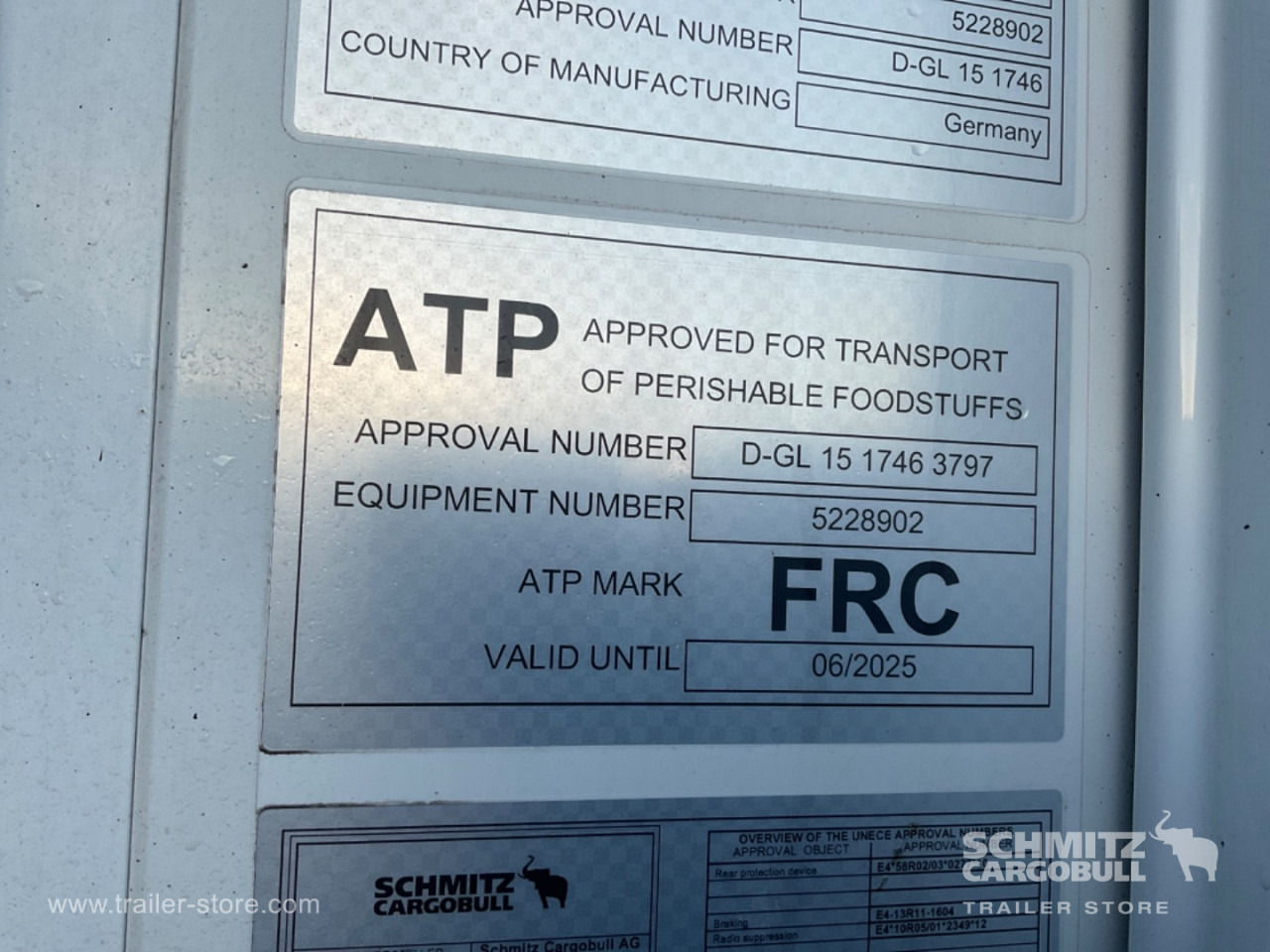 SCHMITZ Reefer Standard Double deck - Semi-reboque isotérmico: foto 5 SCHMITZ Reefer Standard Double deck - Semi-reboque isotérmico: foto 5