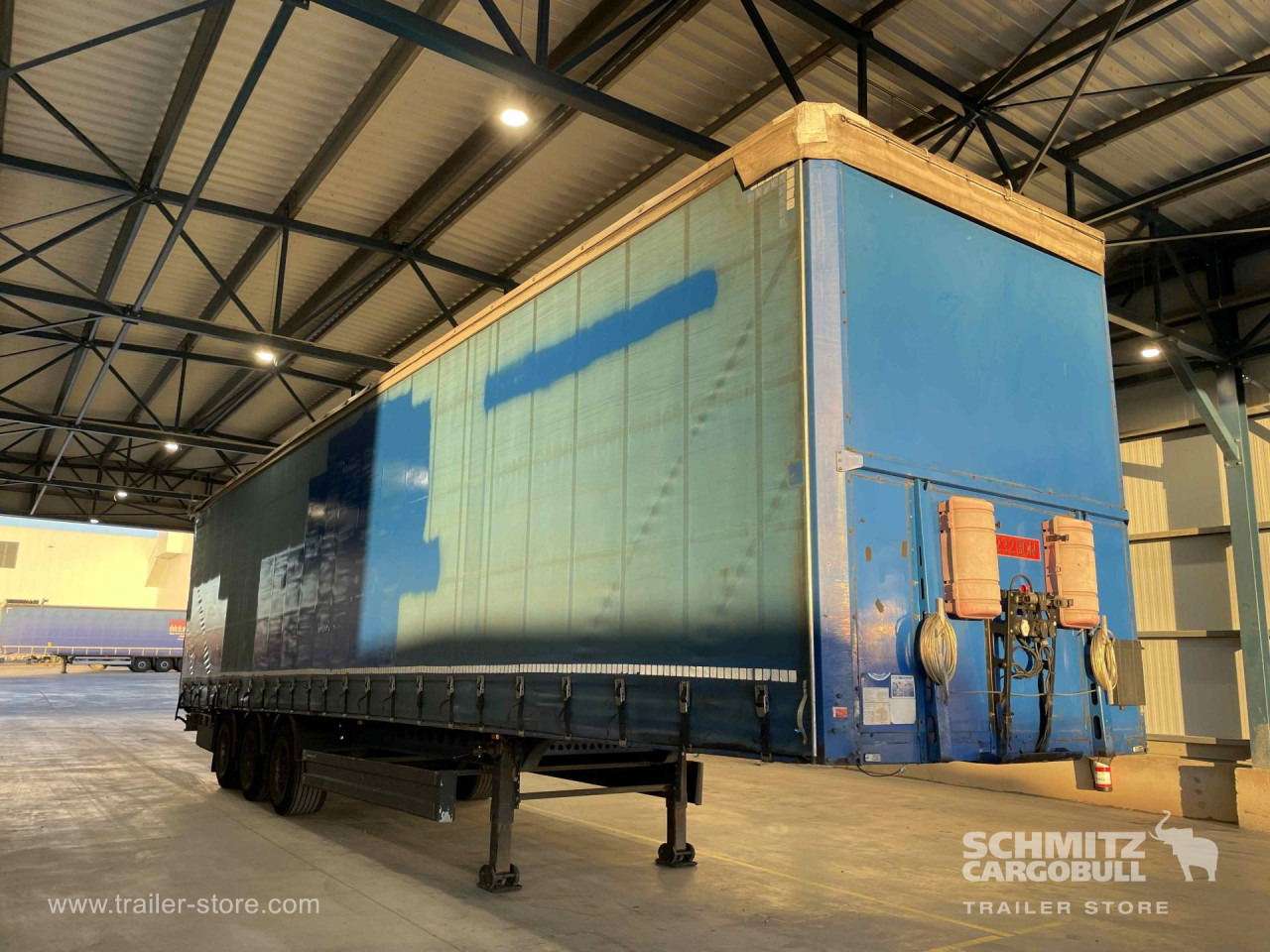 BERGER Semiremolque Lona Mega - Semi-reboque de lona: foto 1 BERGER Semiremolque Lona Mega - Semi-reboque de lona: foto 1