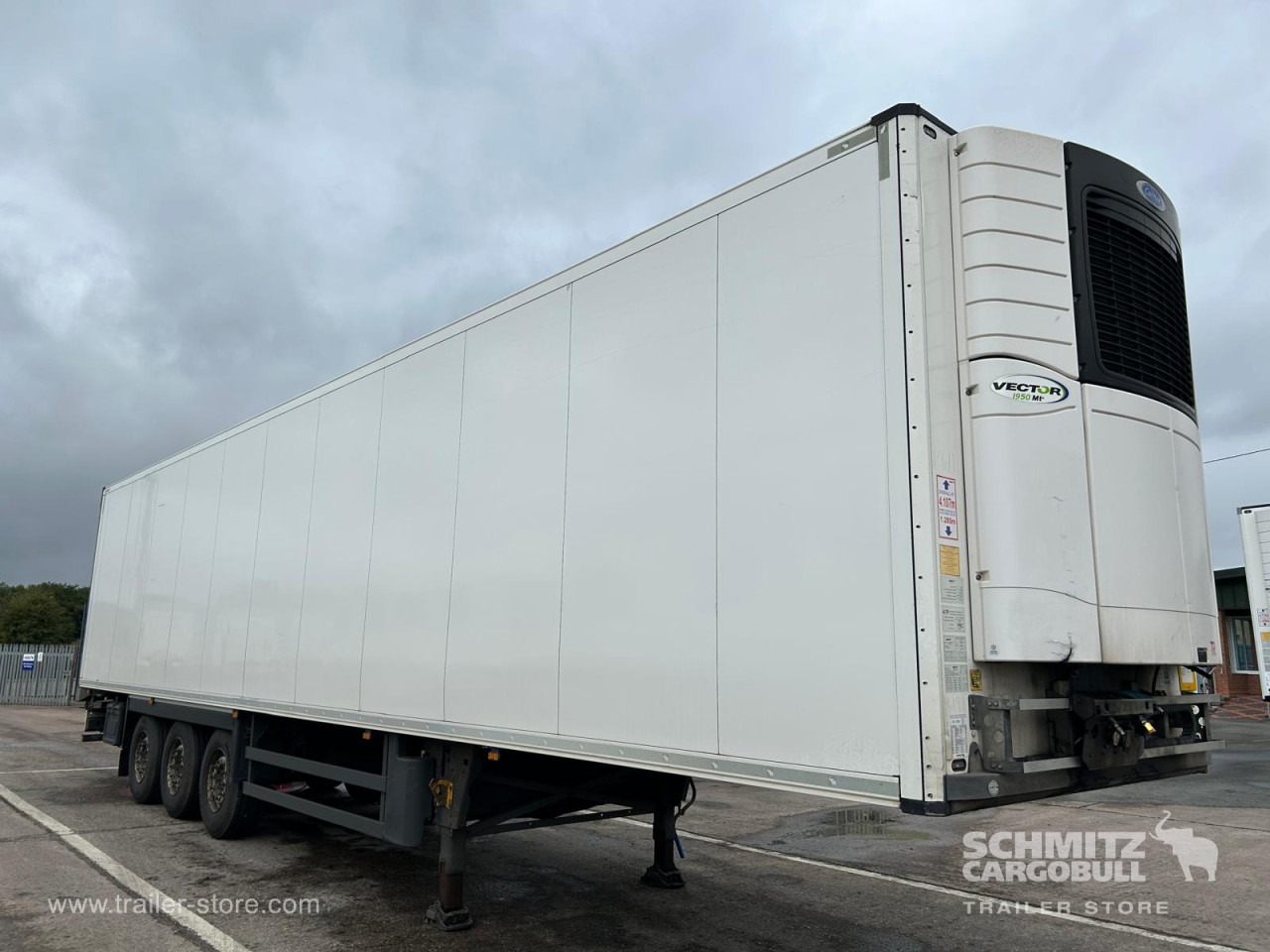 SCHMITZ Reefer Multitemp - Semi-reboque isotérmico: foto 1 SCHMITZ Reefer Multitemp - Semi-reboque isotérmico: foto 1