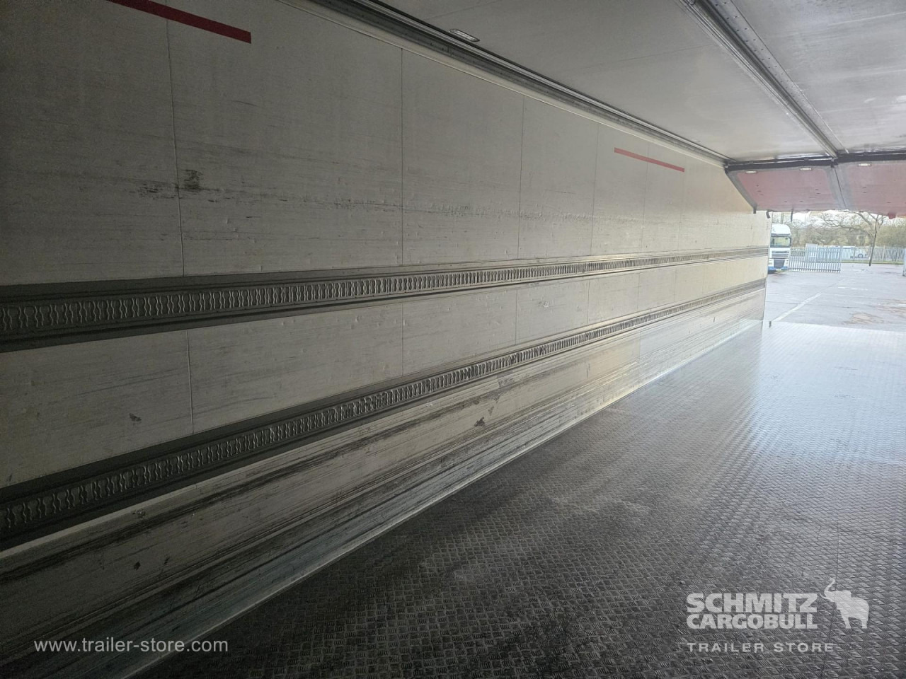 SCHMITZ Reefer Multitemp Taillift - Semi-reboque isotérmico: foto 5 SCHMITZ Reefer Multitemp Taillift - Semi-reboque isotérmico: foto 5