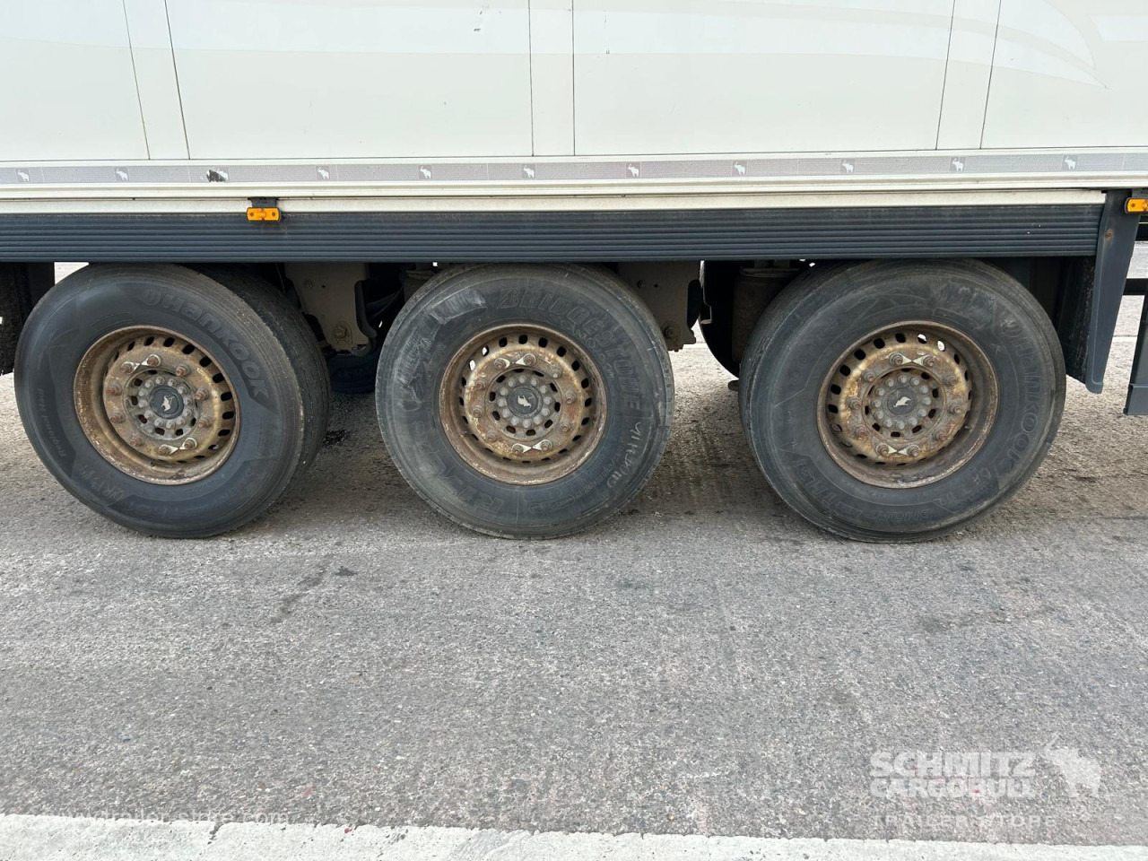 SCHMITZ Reefer Standard - Semi-reboque isotérmico: foto 4 SCHMITZ Reefer Standard - Semi-reboque isotérmico: foto 4