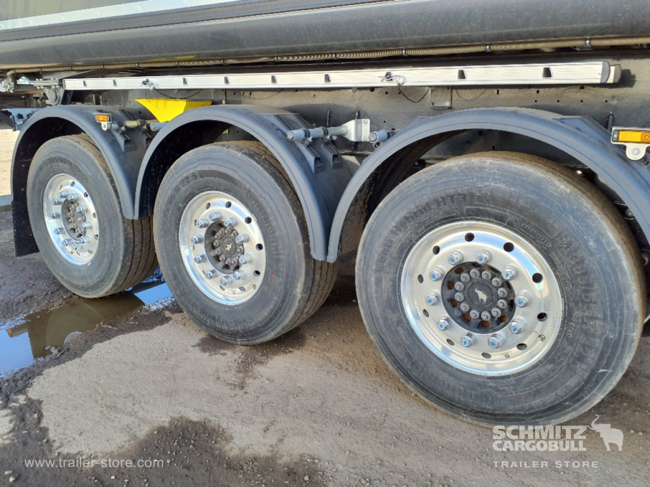 SCHMITZ Tipper Alu-square sided body 55m³ - Semi-reboque basculante: foto 2 SCHMITZ Tipper Alu-square sided body 55m³ - Semi-reboque basculante: foto 2