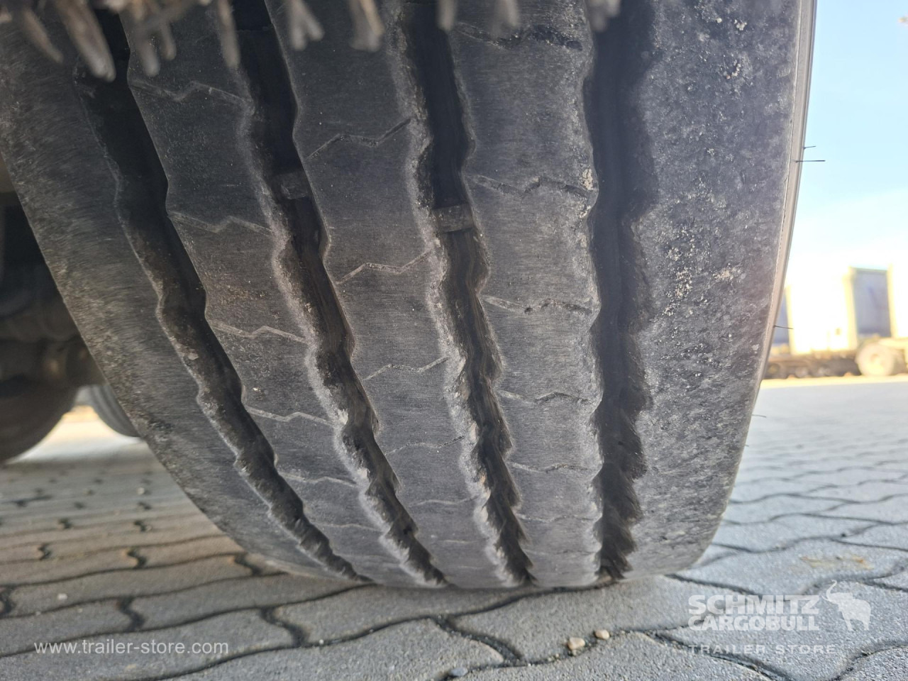 SCHMITZ Reefer Multitemp - Semi-reboque isotérmico: foto 5 SCHMITZ Reefer Multitemp - Semi-reboque isotérmico: foto 5