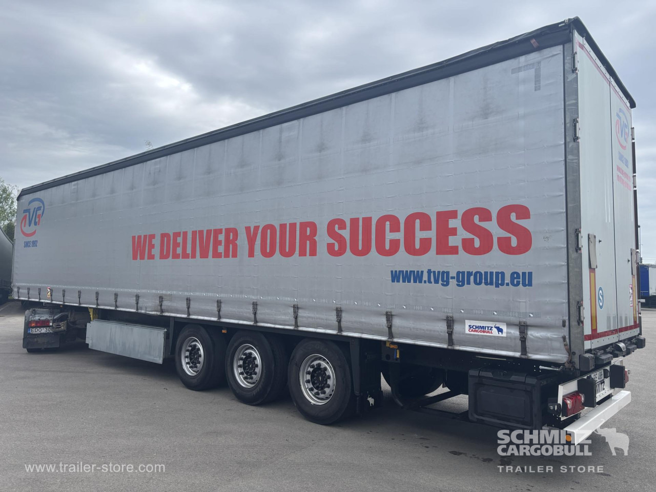SCHMITZ Curtainsider Standard - Semi-reboque de lona: foto 5 SCHMITZ Curtainsider Standard - Semi-reboque de lona: foto 5