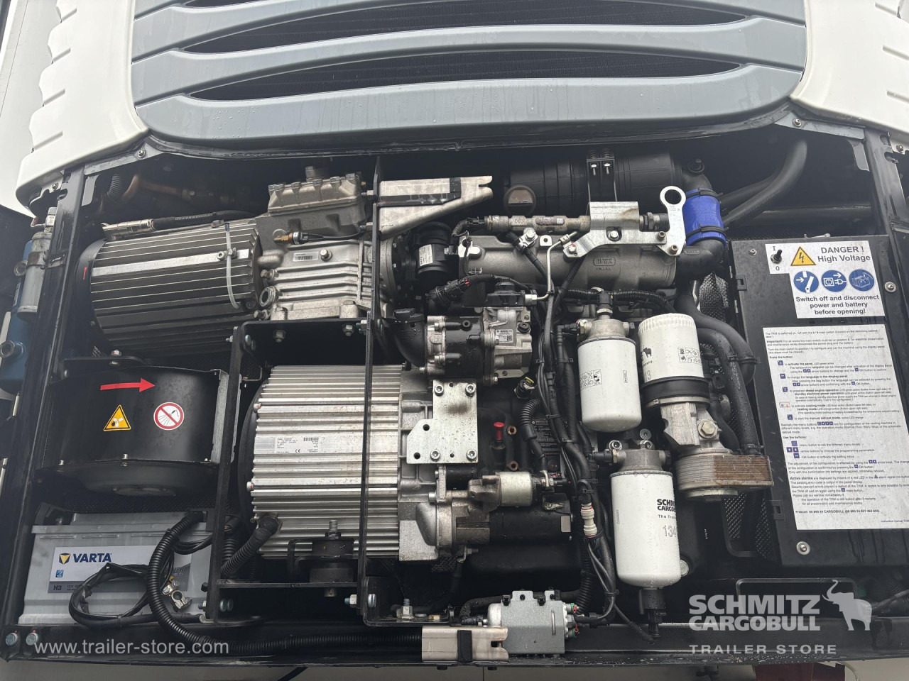 SCHMITZ Reefer Standard Double deck - Semi-reboque isotérmico: foto 2 SCHMITZ Reefer Standard Double deck - Semi-reboque isotérmico: foto 2