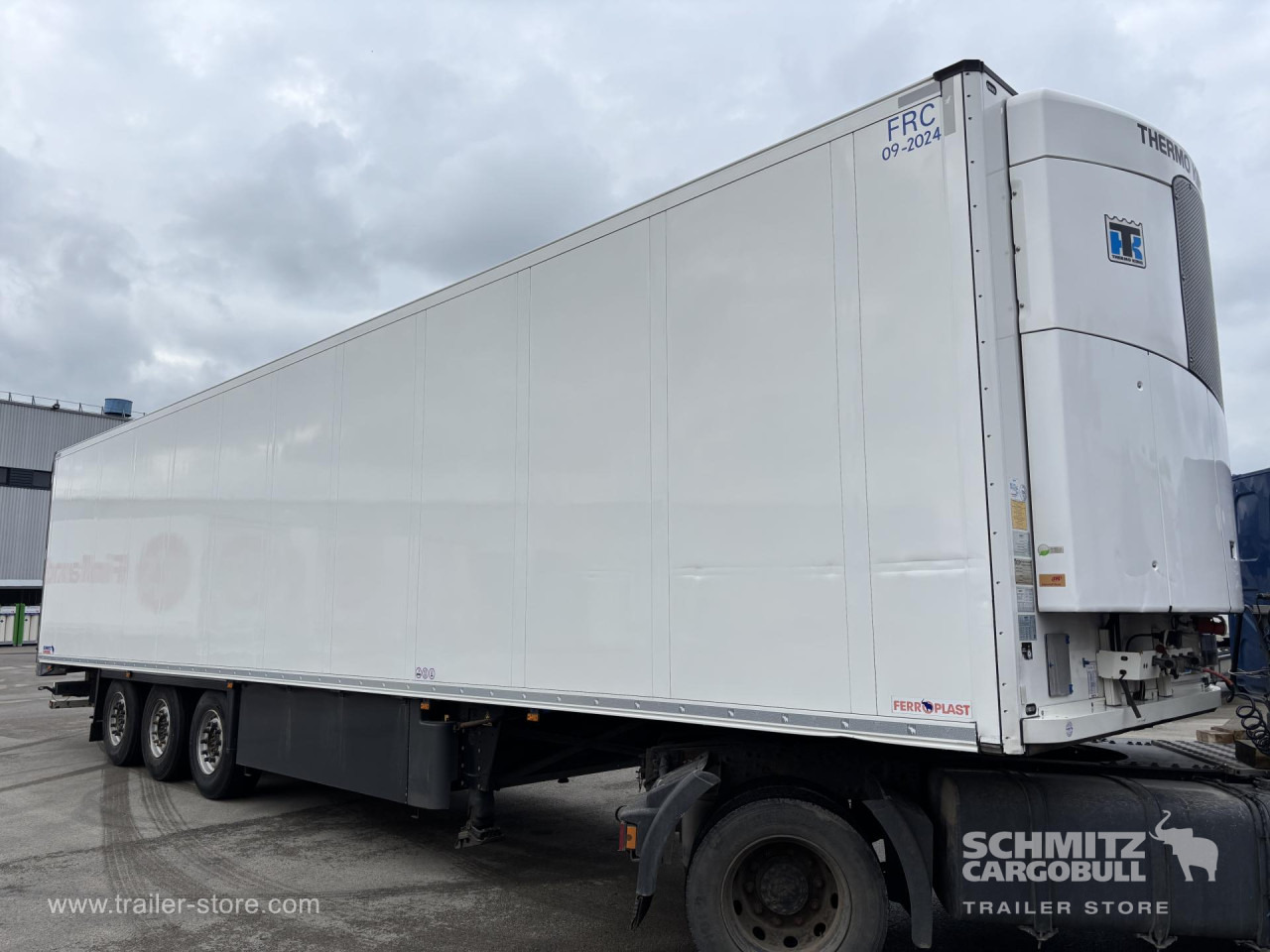 SCHMITZ Reefer Standard Double deck - Semi-reboque isotérmico: foto 1 SCHMITZ Reefer Standard Double deck - Semi-reboque isotérmico: foto 1