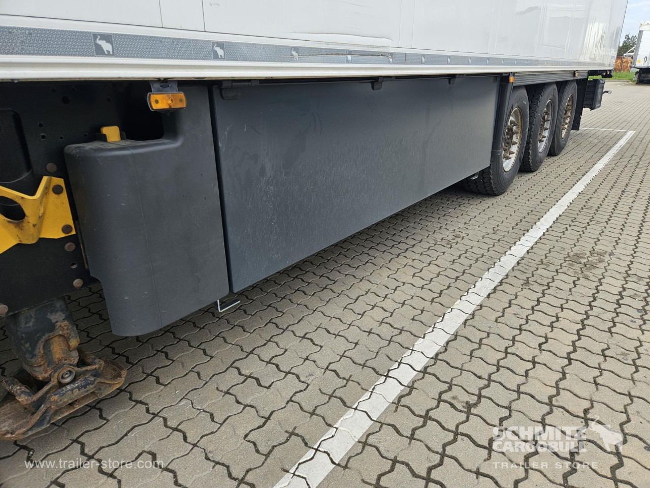 SCHMITZ Reefer Standard Double deck - Semi-reboque isotérmico: foto 5 SCHMITZ Reefer Standard Double deck - Semi-reboque isotérmico: foto 5