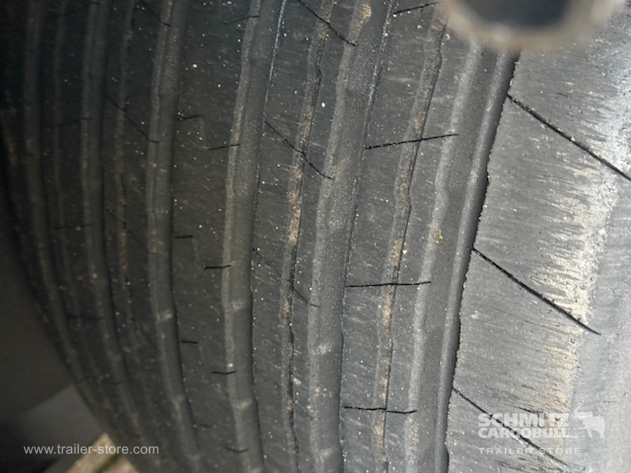 SCHMITZ Oplegger Schuifzeil Mega - Semi-reboque de lona: foto 4 SCHMITZ Oplegger Schuifzeil Mega - Semi-reboque de lona: foto 4