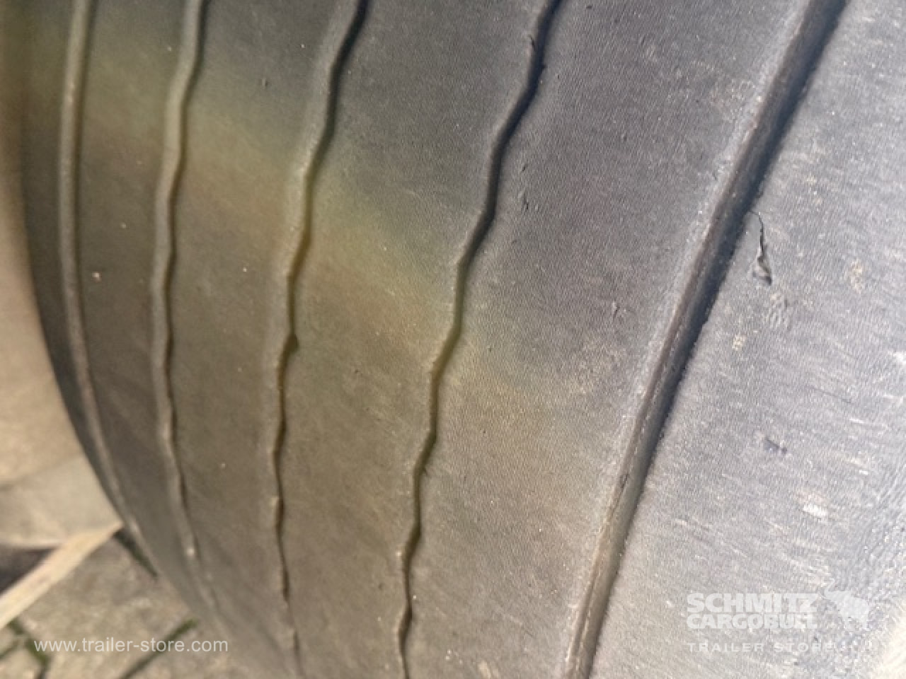 SCHMITZ Oplegger Schuifzeil Mega - Semi-reboque de lona: foto 4 SCHMITZ Oplegger Schuifzeil Mega - Semi-reboque de lona: foto 4