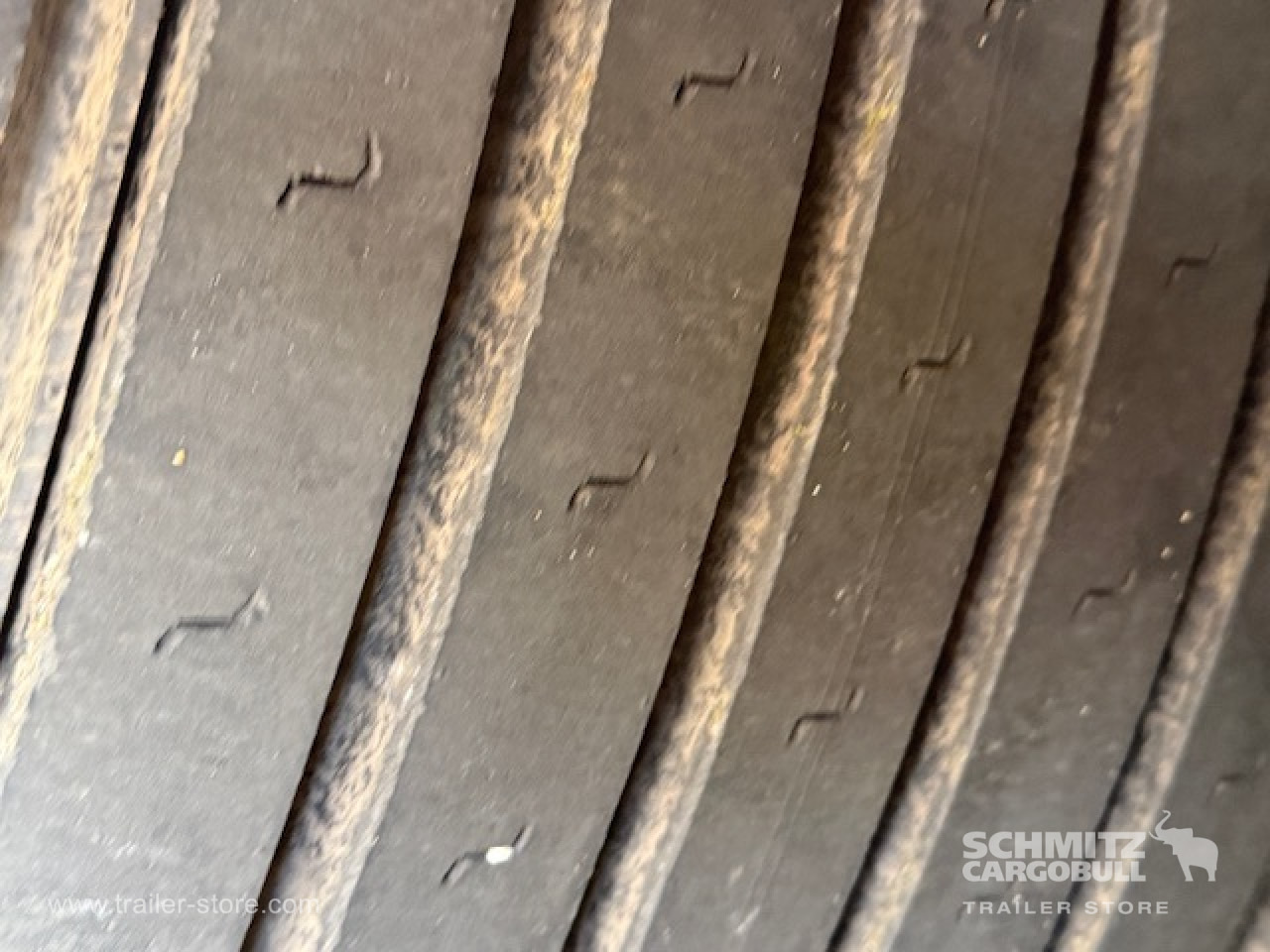 SCHMITZ Oplegger Schuifzeil Mega - Semi-reboque de lona: foto 2 SCHMITZ Oplegger Schuifzeil Mega - Semi-reboque de lona: foto 2