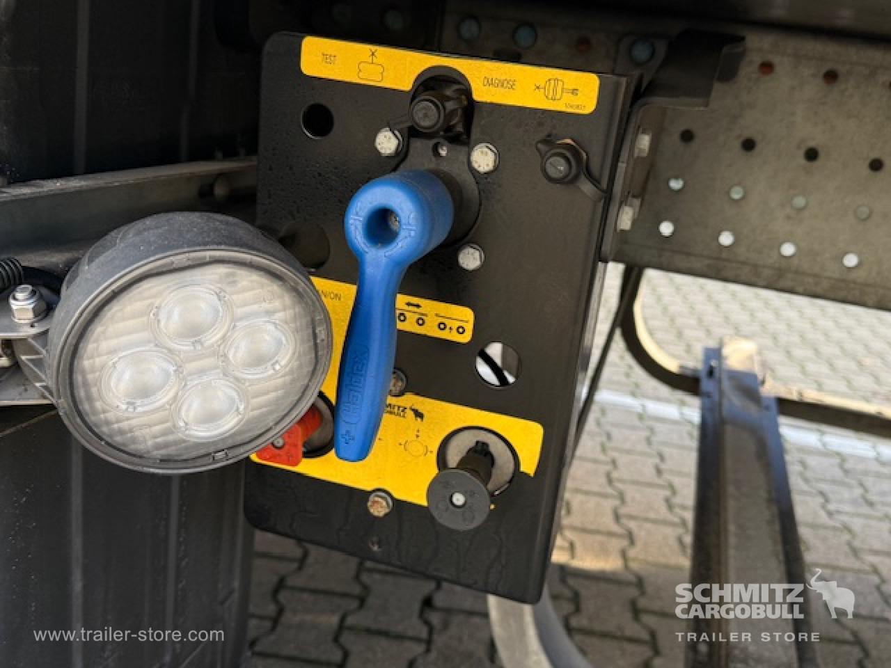 SCHMITZ Oplegger Vries Multitemp - Semi-reboque isotérmico: foto 4 SCHMITZ Oplegger Vries Multitemp - Semi-reboque isotérmico: foto 4