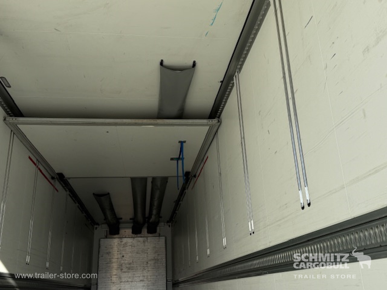 SCHMITZ Oplegger Vries Multitemp - Semi-reboque isotérmico: foto 3 SCHMITZ Oplegger Vries Multitemp - Semi-reboque isotérmico: foto 3