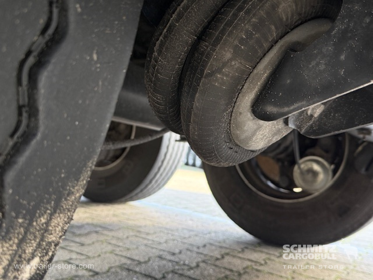 SCHMITZ Oplegger Vries Multitemp - Semi-reboque isotérmico: foto 5 SCHMITZ Oplegger Vries Multitemp - Semi-reboque isotérmico: foto 5