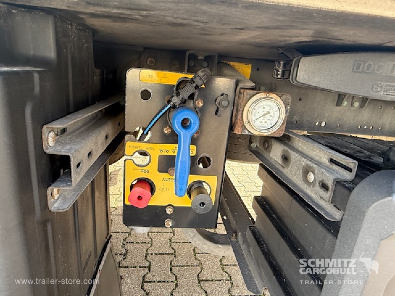 SCHMITZ Oplegger Vries Standard Double deck - Semi-reboque isotérmico: foto 3 SCHMITZ Oplegger Vries Standard Double deck - Semi-reboque isotérmico: foto 3