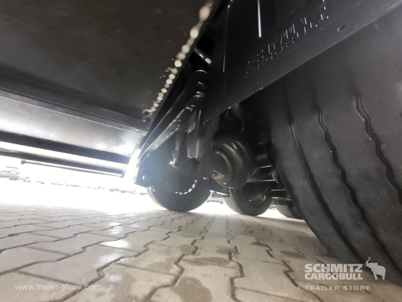 SCHMITZ Curtainsider Mega - Semi-reboque de lona: foto 4 SCHMITZ Curtainsider Mega - Semi-reboque de lona: foto 4