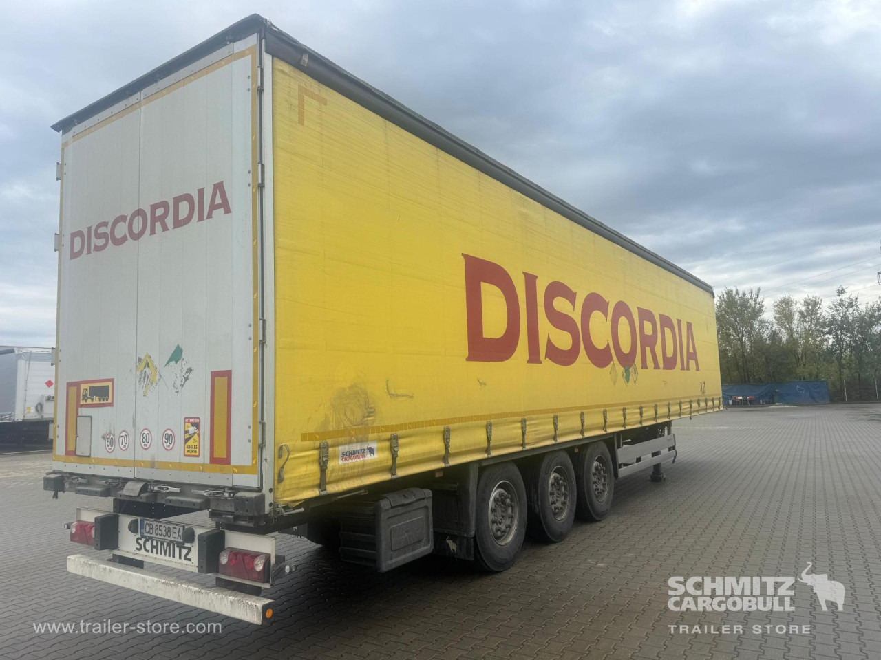 SCHMITZ Curtainsider Standard - Semi-reboque de lona: foto 5 SCHMITZ Curtainsider Standard - Semi-reboque de lona: foto 5