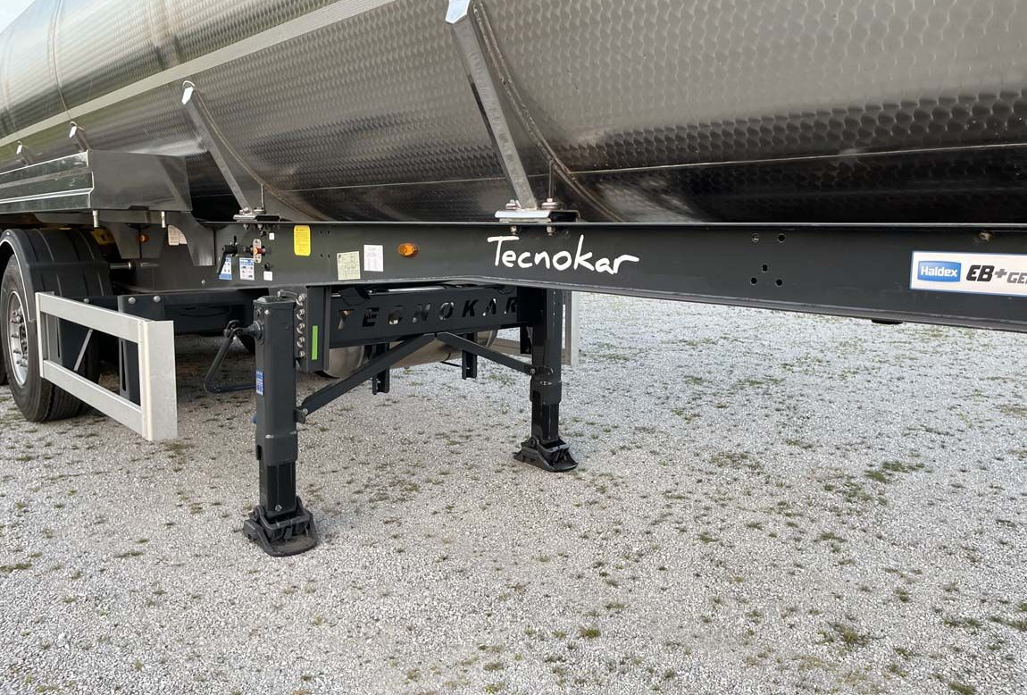 Semirreboque tanque para transporte de alimentos novo Bata CISTERNA MODELLO STANDARD NON ISOLATA 31.000LT NUOVA: foto 15