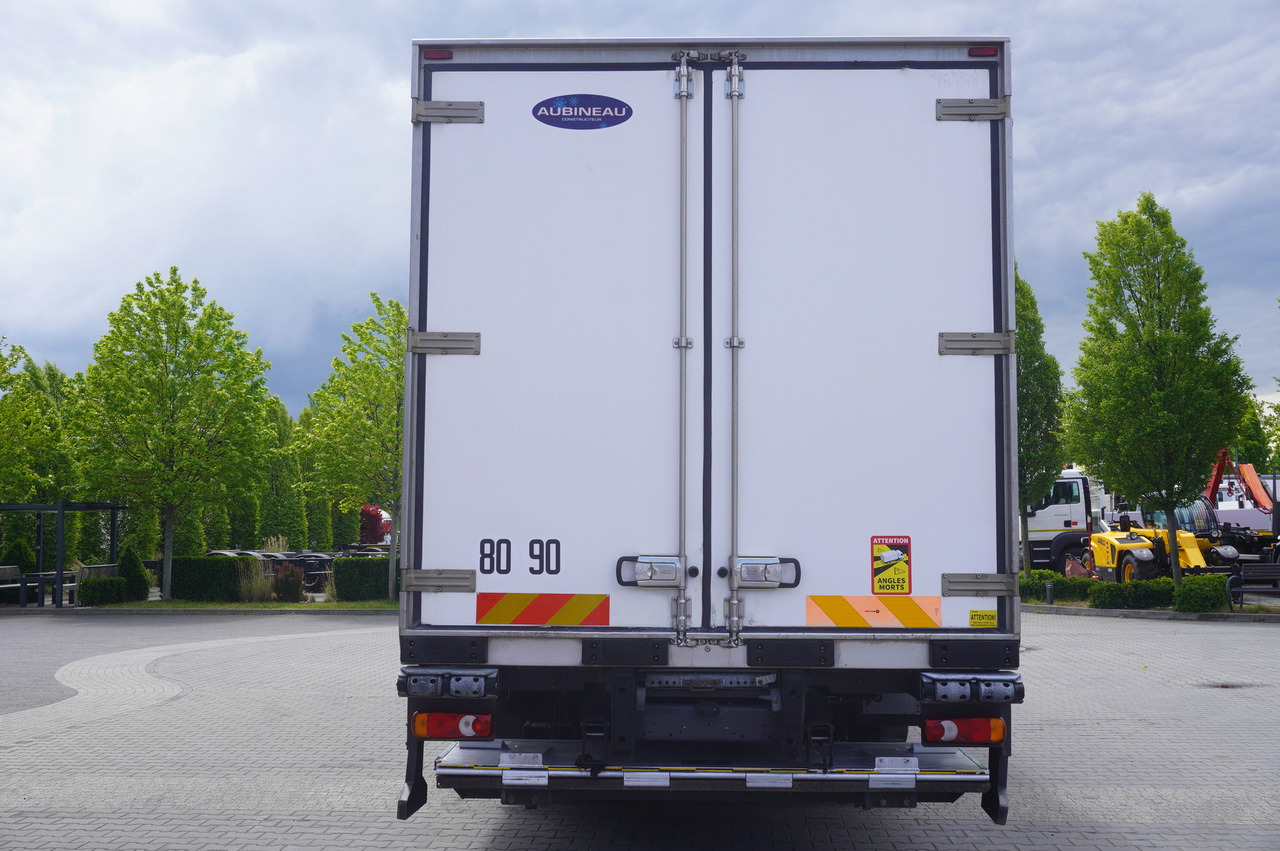 DAF LF 220 / Refrigerator 16 EPAL Multitemp / Carrier Supra 1150 MT / Palfinger 1500 kg - Camião frigorífico: foto 4 DAF LF 220 / Refrigerator 16 EPAL Multitemp / Carrier Supra 1150 MT / Palfinger 1500 kg - Camião frigorífico: foto 4