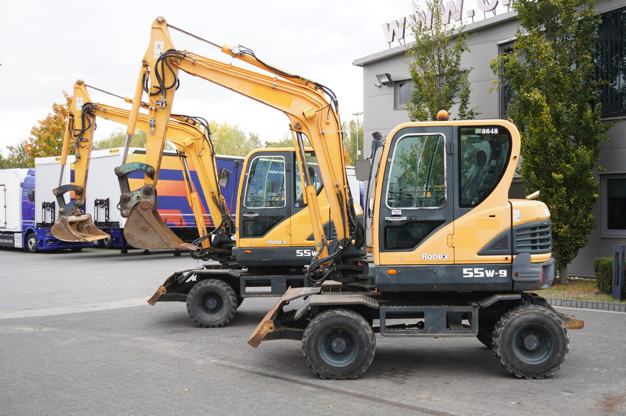 Hyundai Robex 55W-9 Wheeled Excavator 5.5t / 2pcs - Escavadeira: foto 1 Hyundai Robex 55W-9 Wheeled Excavator 5.5t / 2pcs - Escavadeira: foto 1