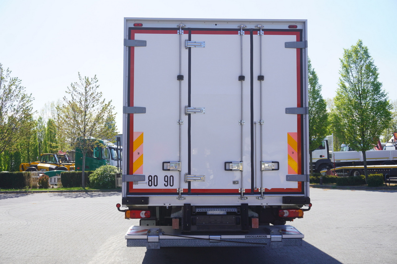 IVECO Eurocargo 100-190 4x2 E6 / Refrigerator / Dhollandia 1.5 T - Camião frigorífico: foto 4 IVECO Eurocargo 100-190 4x2 E6 / Refrigerator / Dhollandia 1.5 T - Camião frigorífico: foto 4