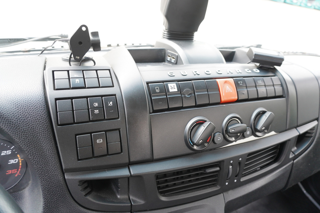 Leasing de IVECO Eurocargo 160-210 / 75,000 km! / OMARS lowered tow truck platform / Fork IVECO Eurocargo 160-210 / 75,000 km! / OMARS lowered tow truck platform / Fork: foto 25