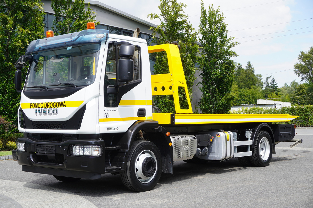 IVECO Eurocargo 160-210 / 75,000 km! / OMARS lowered tow truck platform / Fork - Caminhão reboque: foto 2 IVECO Eurocargo 160-210 / 75,000 km! / OMARS lowered tow truck platform / Fork - Caminhão reboque: foto 2