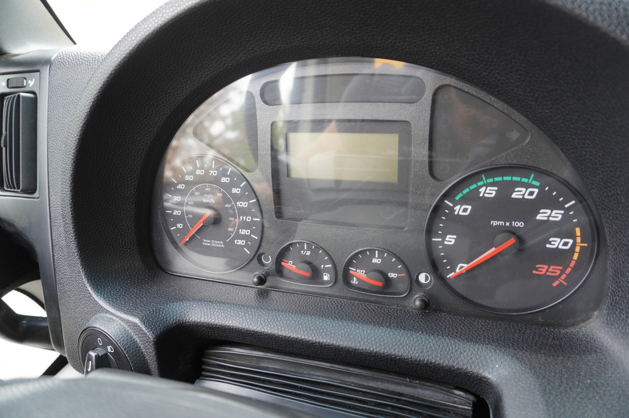 Leasing de IVECO Eurocargo 160-210 / 75,000 km! / OMARS lowered tow truck platform / Fork IVECO Eurocargo 160-210 / 75,000 km! / OMARS lowered tow truck platform / Fork: foto 26