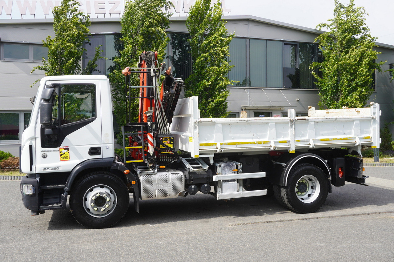 IVECO Eurocargo 160-250 / Fassi F95 crane / 120 tho. km / 3-sided tipper - Camião basculante, Camião grua: foto 5 IVECO Eurocargo 160-250 / Fassi F95 crane / 120 tho. km / 3-sided tipper - Camião basculante, Camião grua: foto 5