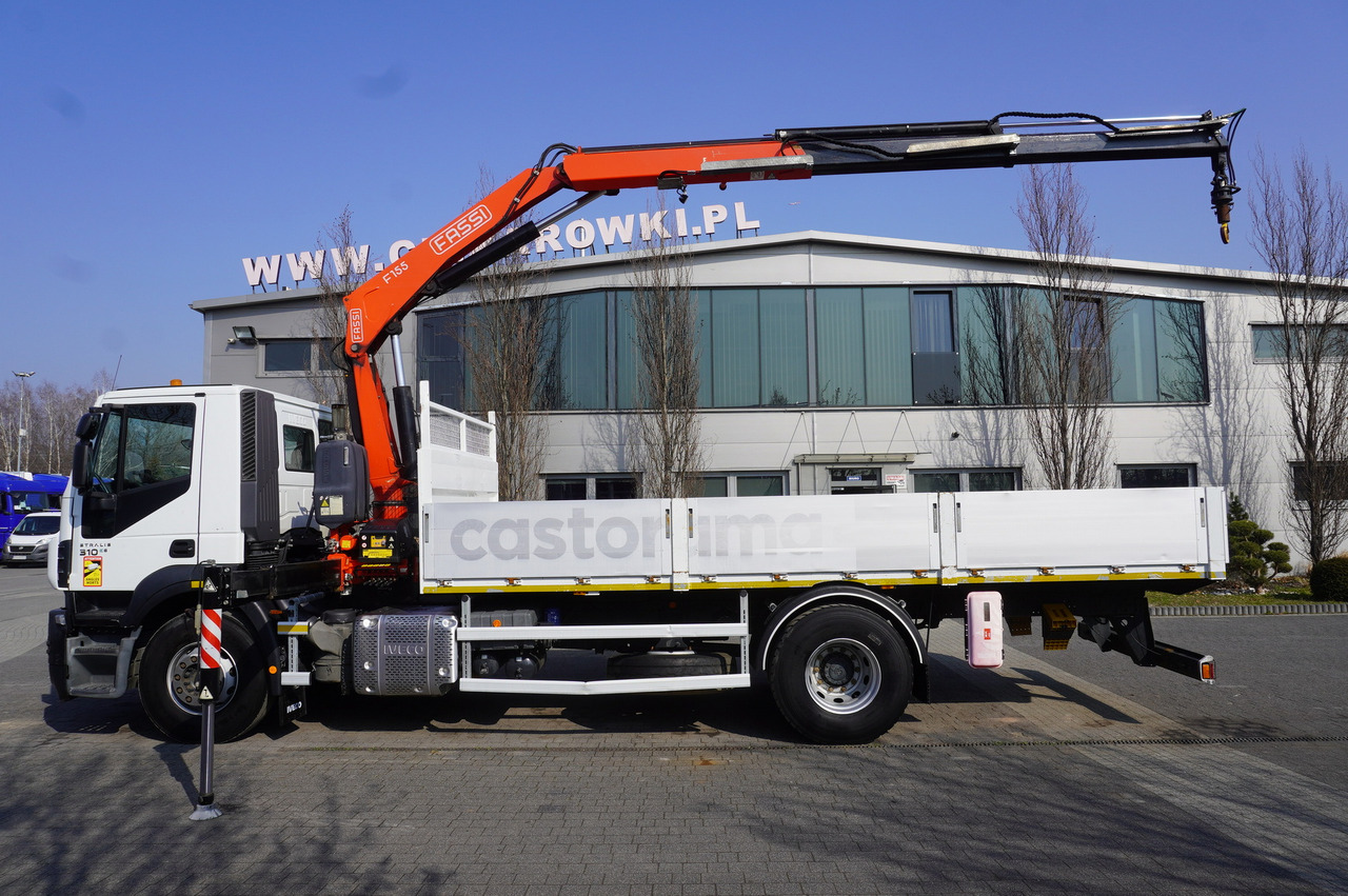 IVECO STRALIS 310 E6 / HDS FASSI 155 6.2 T / 250 thousand km - Camião de caixa aberta/ Plataforma, Camião grua: foto 4 IVECO STRALIS 310 E6 / HDS FASSI 155 6.2 T / 250 thousand km - Camião de caixa aberta/ Plataforma, Camião grua: foto 4