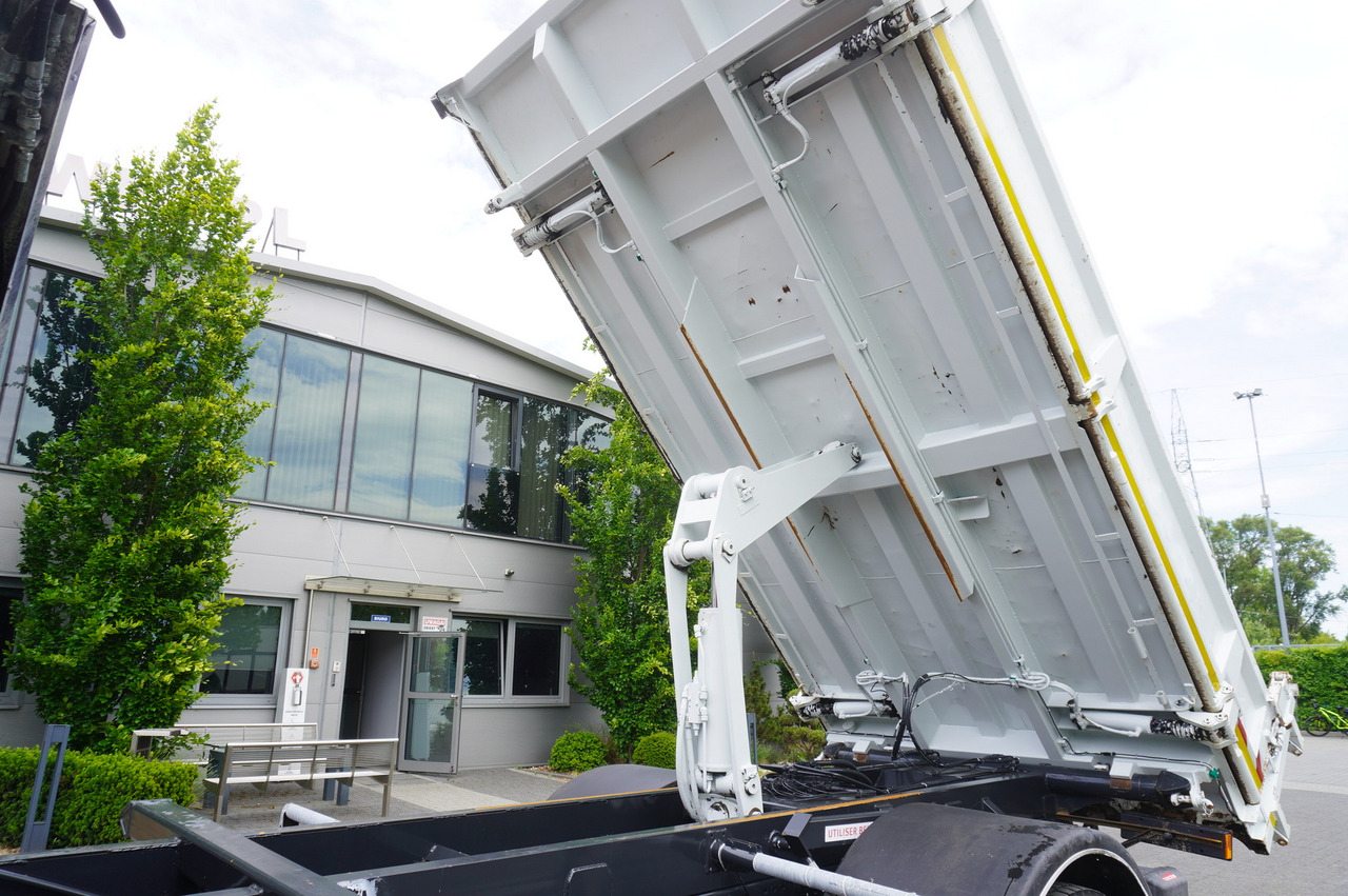 Leasing de IVECO STRALIS 330 E6 / FASSI 195A 8.5 T / 3-side tipper IVECO STRALIS 330 E6 / FASSI 195A 8.5 T / 3-side tipper: foto 21