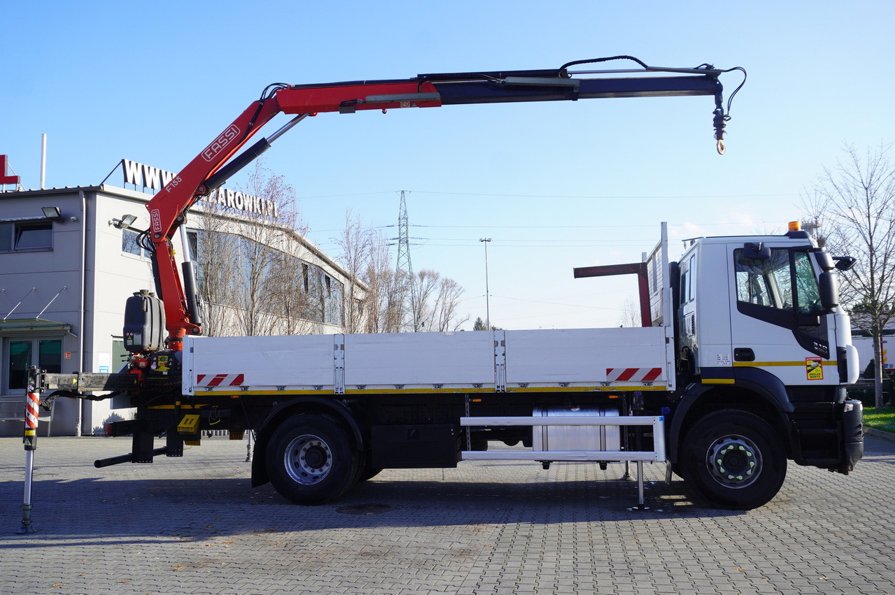 IVECO Stralis X-Way 310 4x2 E6 / Fassi F155 crane / 670 MTH / 130 tho. km / - Camião grua: foto 4 IVECO Stralis X-Way 310 4x2 E6 / Fassi F155 crane / 670 MTH / 130 tho. km / - Camião grua: foto 4