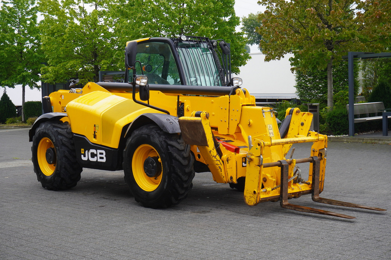 JCB 535-125 / 1500 MTH! / reach 12.5 m / 2021 / 3.5 t - Empilhador telescópico: foto 5 JCB 535-125 / 1500 MTH! / reach 12.5 m / 2021 / 3.5 t - Empilhador telescópico: foto 5