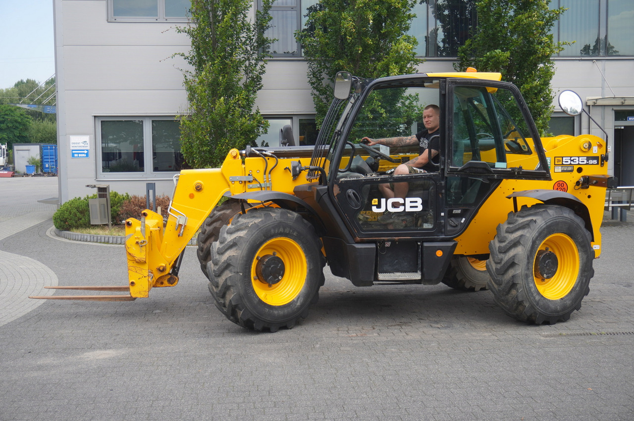 Pá carregadora telescópica JCB 535-95 / 3.5 T / range 9.5 m / joystick / 2021: foto 14