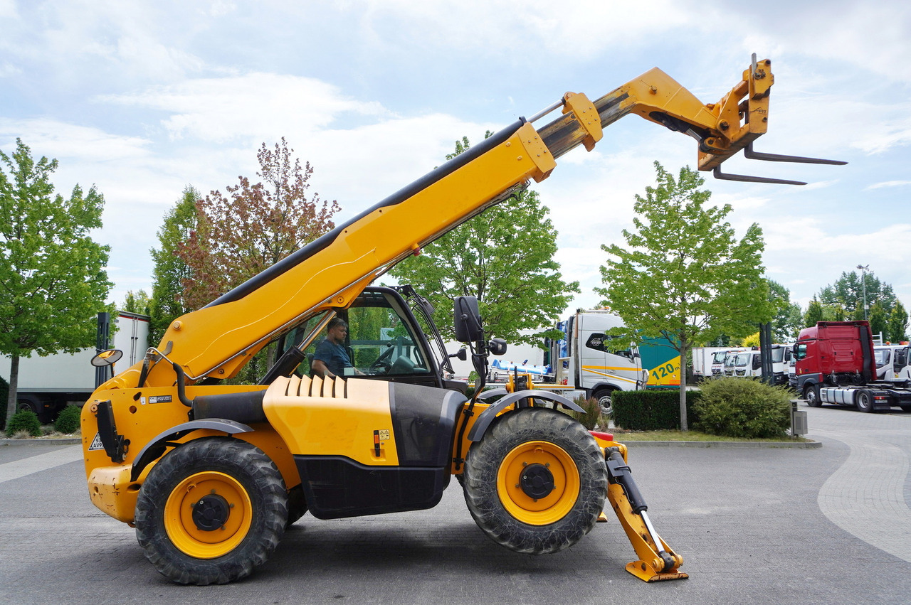 JCB 540-140 telescopic loader / 14 m range / 1800 MTH - Empilhador telescópico: foto 5 JCB 540-140 telescopic loader / 14 m range / 1800 MTH - Empilhador telescópico: foto 5