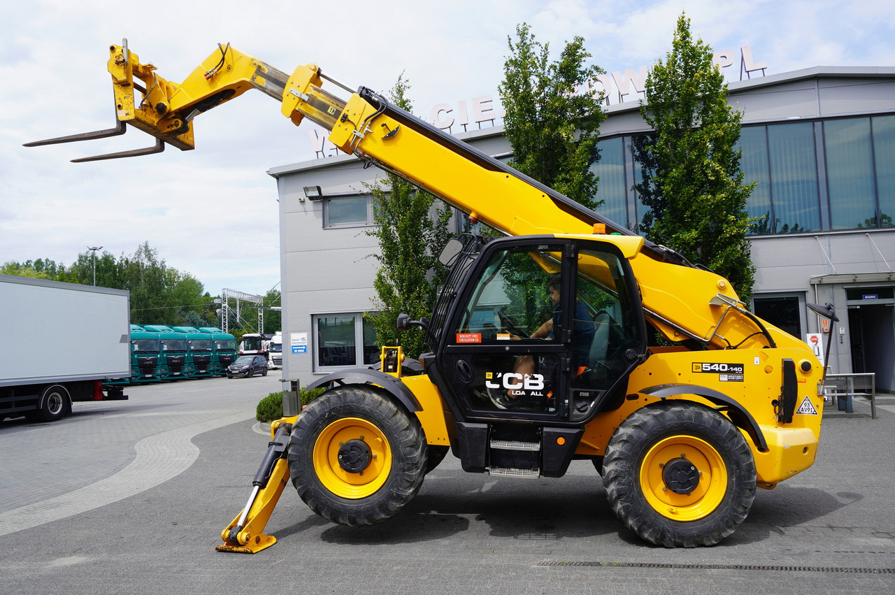 Leasing de JCB 540-140 telescopic loader / 14 m range / 1800 MTH JCB 540-140 telescopic loader / 14 m range / 1800 MTH: foto 13 Leasing de JCB 540-140 telescopic loader / 14 m range / 1800 MTH JCB 540-140 telescopic loader / 14 m range / 1800 MTH: foto 13