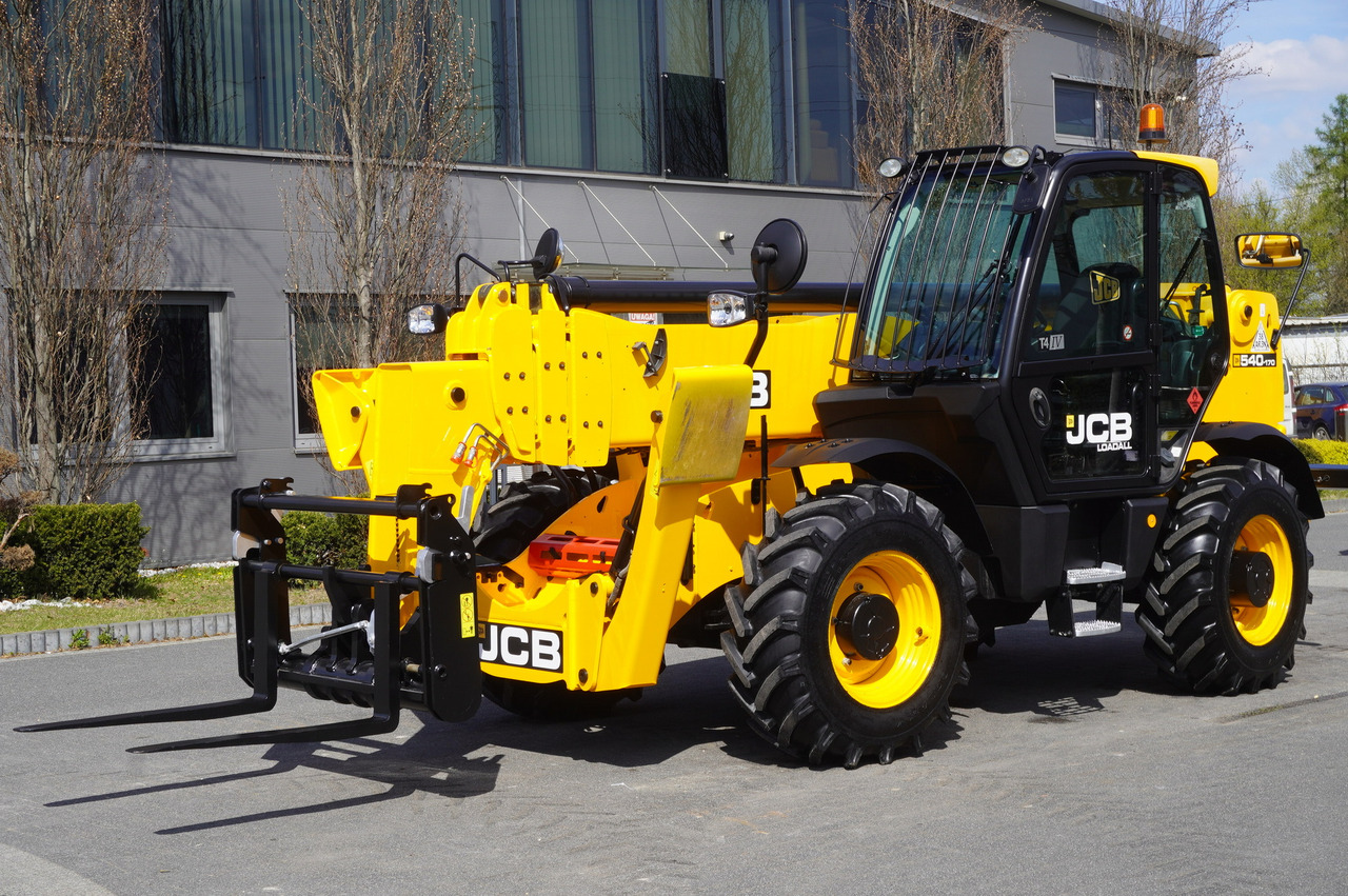 JCB 540-170 Telescopic Loader / 17m / joystick - Pá carregadora de rodas: foto 3 JCB 540-170 Telescopic Loader / 17m / joystick - Pá carregadora de rodas: foto 3