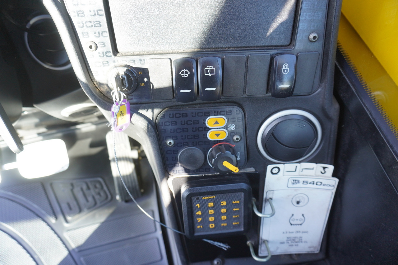 Pá carregadora telescópica JCB 540-200 Telescopic Loader / 20m / joystick: foto 29