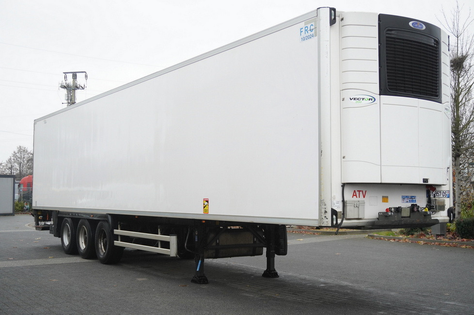 LAMBERET refrigerated semi-trailer / Carrier Vector 1550 unit - Semi-reboque frigorífico: foto 1 LAMBERET refrigerated semi-trailer / Carrier Vector 1550 unit - Semi-reboque frigorífico: foto 1