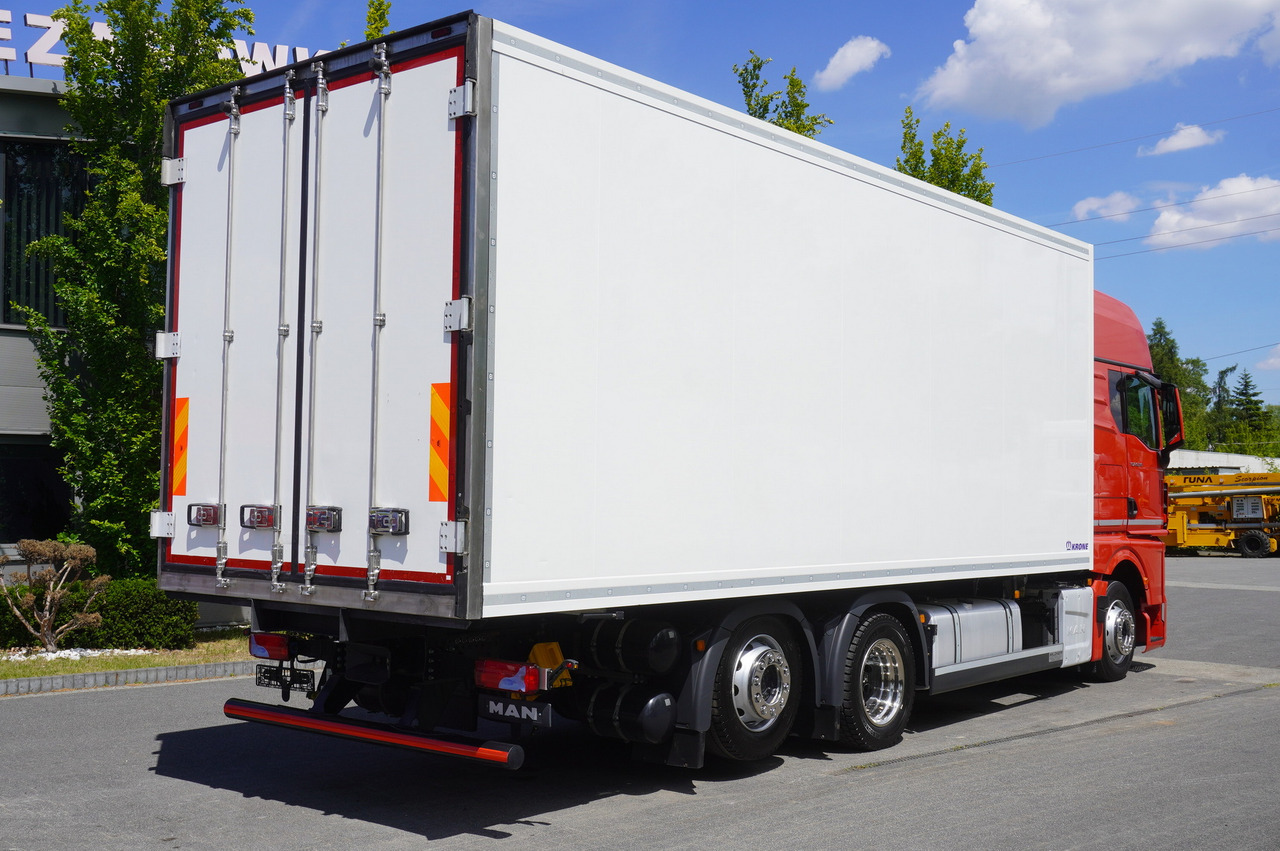 MAN GX 26.510 / 2022 / NEW Krone bitemperature refrigerated truck / Carrier Supra 850 MT / 4 units - Camião frigorífico: foto 5 MAN GX 26.510 / 2022 / NEW Krone bitemperature refrigerated truck / Carrier Supra 850 MT / 4 units - Camião frigorífico: foto 5