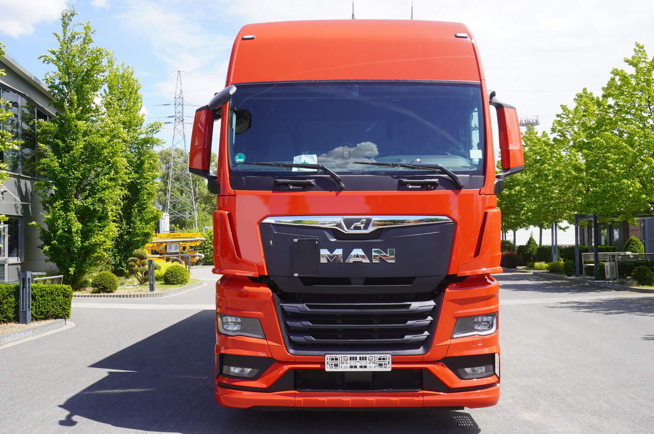 Camião frigorífico MAN GX 26.510 / 2022 / NEW Krone bitemperature refrigerated truck / Carrier Supra 850 MT / 4 units: foto 8
